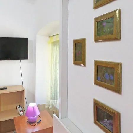 Duxiana With Garden *